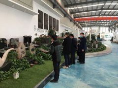 长兴观音山总司理沈福荣来浙江考察生态葬