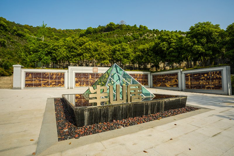 感受自然之美，，，，，永乐高集团的陵园妄想哲学