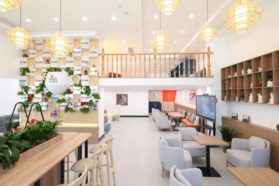 走进 Y·cafe，，，，，邂逅一场味蕾与灵魂的浪漫对话